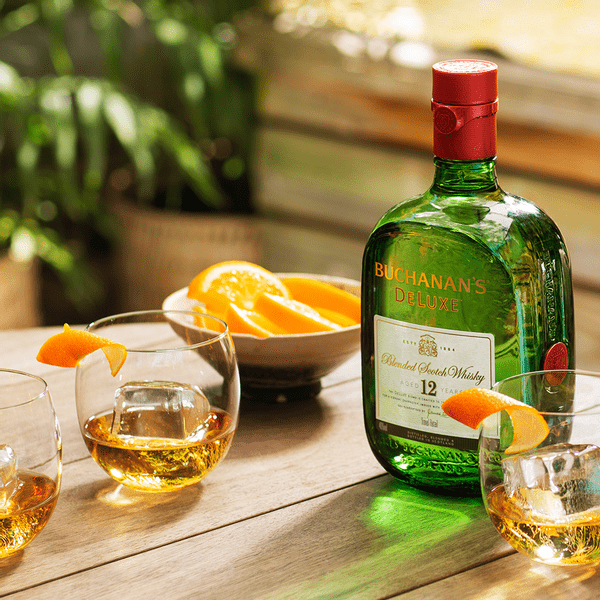 Combo Whisky Buchanan's Deluxe Aged 12 Anos  1L - 6 Unidades