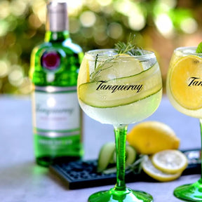 Combo Gin Tanqueray 750ml Original com uma Taça acrílica personalizada